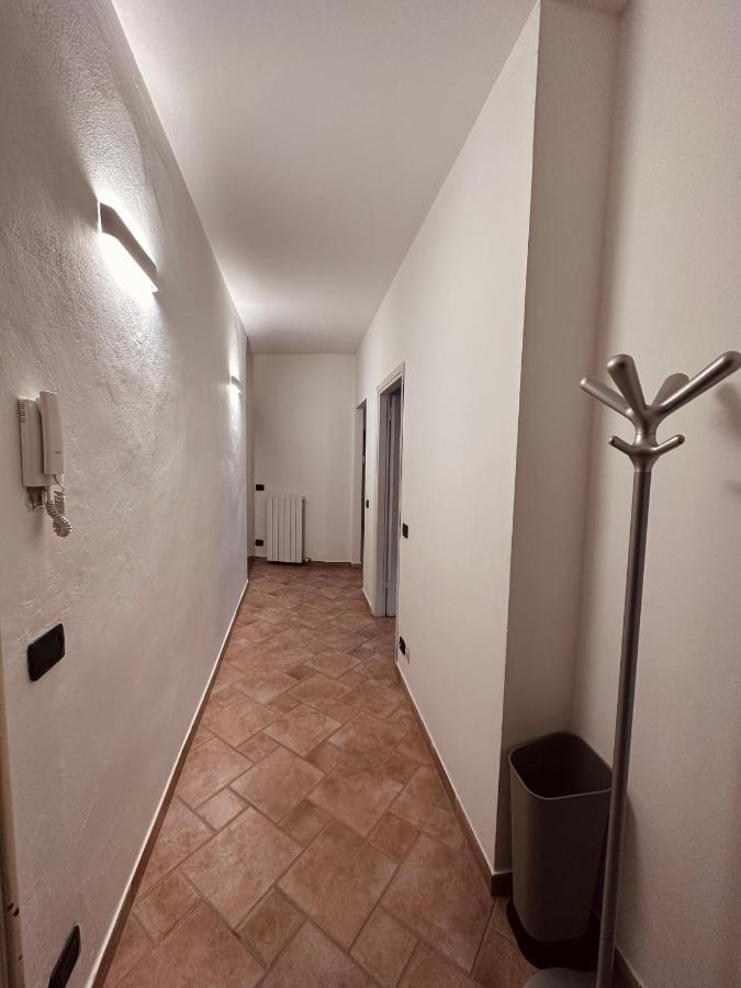 La Casa Del Corso Leilighet Arona Eksteriør bilde