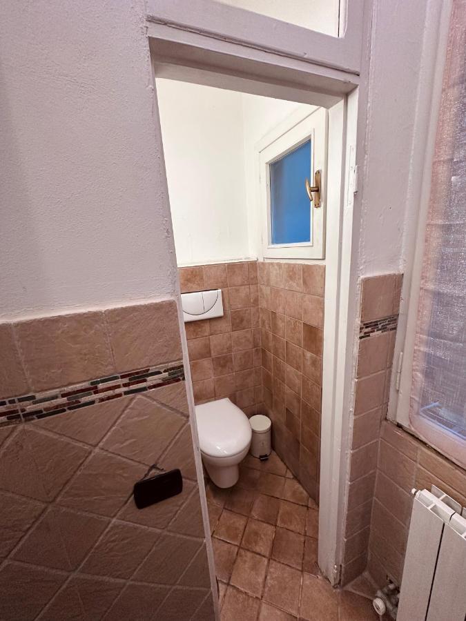 La Casa Del Corso Leilighet Arona Eksteriør bilde